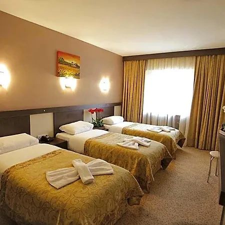 Hotel Sorriso Due 4*